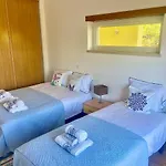 Дом отдыха Sunshine Moradia For 16 Persons *