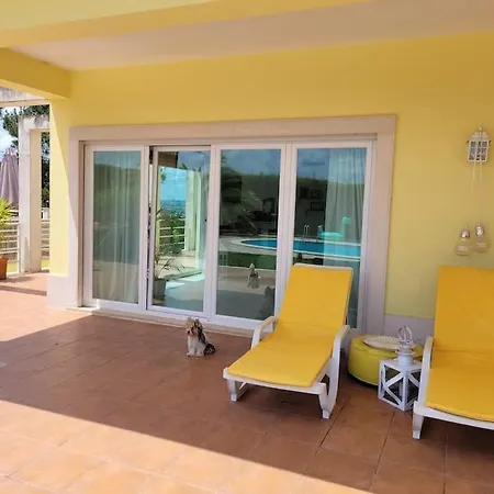 Sunshine Moradia For 10 Persons