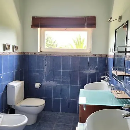 Sunshine Moradia For 10 Persons *