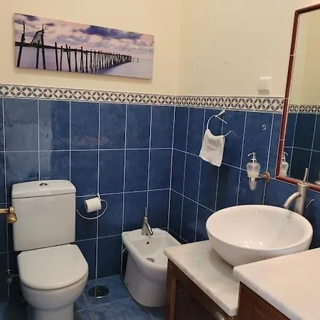 Sunshine Moradia For 16 Persons Holiday home