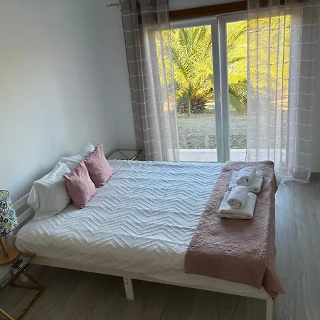 Sunshine Moradia For 10 Persons *