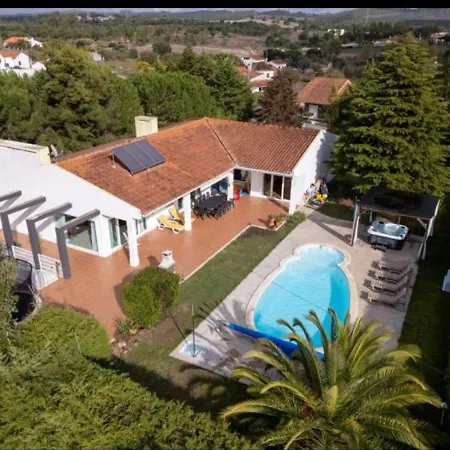Sunshine Moradia For 16 Persons Casa vacanze *